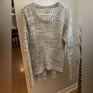 Boutique Womens white & black knitted sweater. Fits like M!